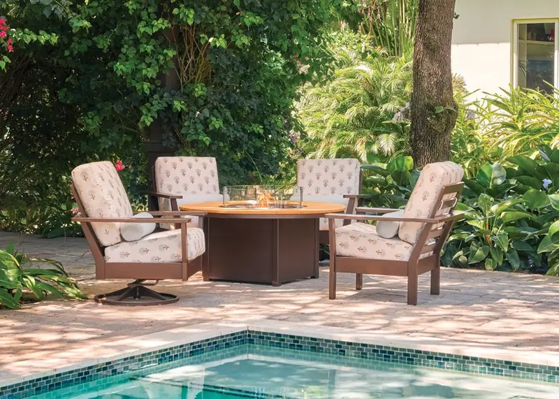 Antero Cushioned Seating With Fire Table – 5-Piece Outdoor Set 1