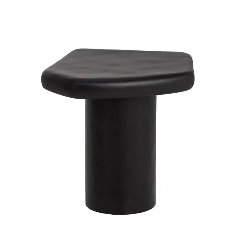 Detti Sleek Black Concrete End Table – Modern Outdoor Side Table 1