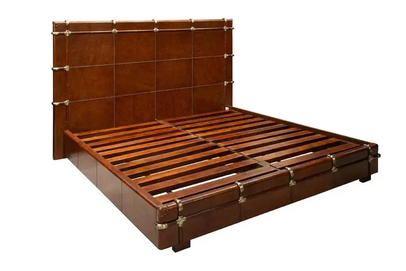 Gentlemen’S King Bed With Solid Wood Frame And Refined Traditional Detailing 1