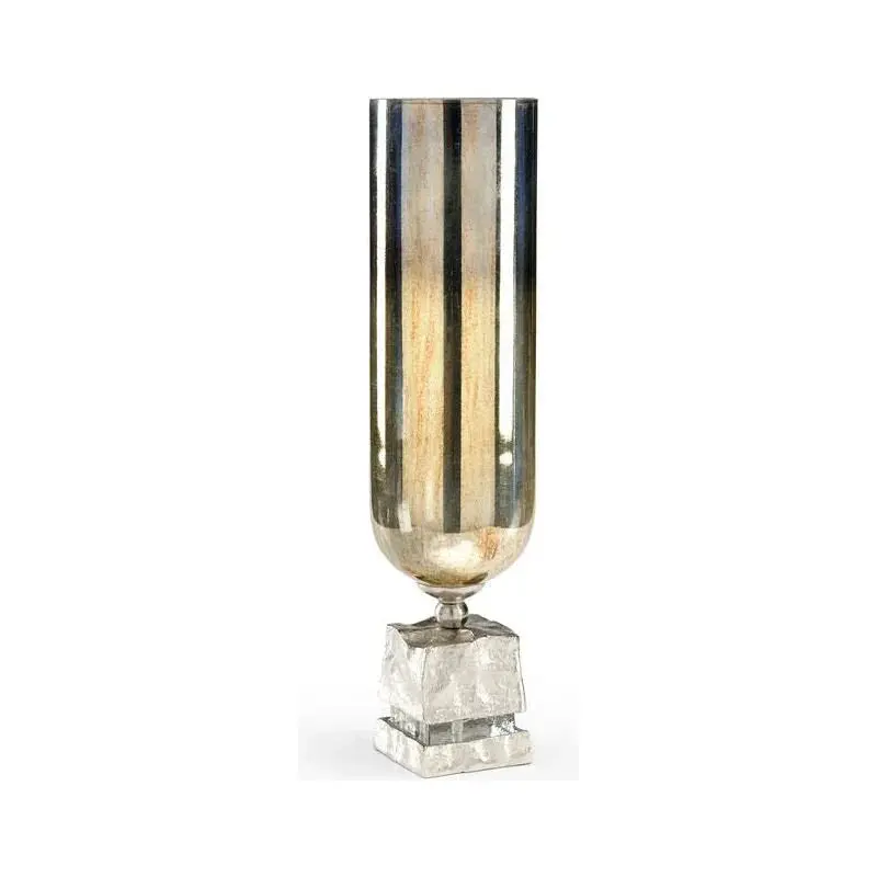 Shelby Reflective Hurricane Candleholder – Sleek Modern Outdoor Luminary 1